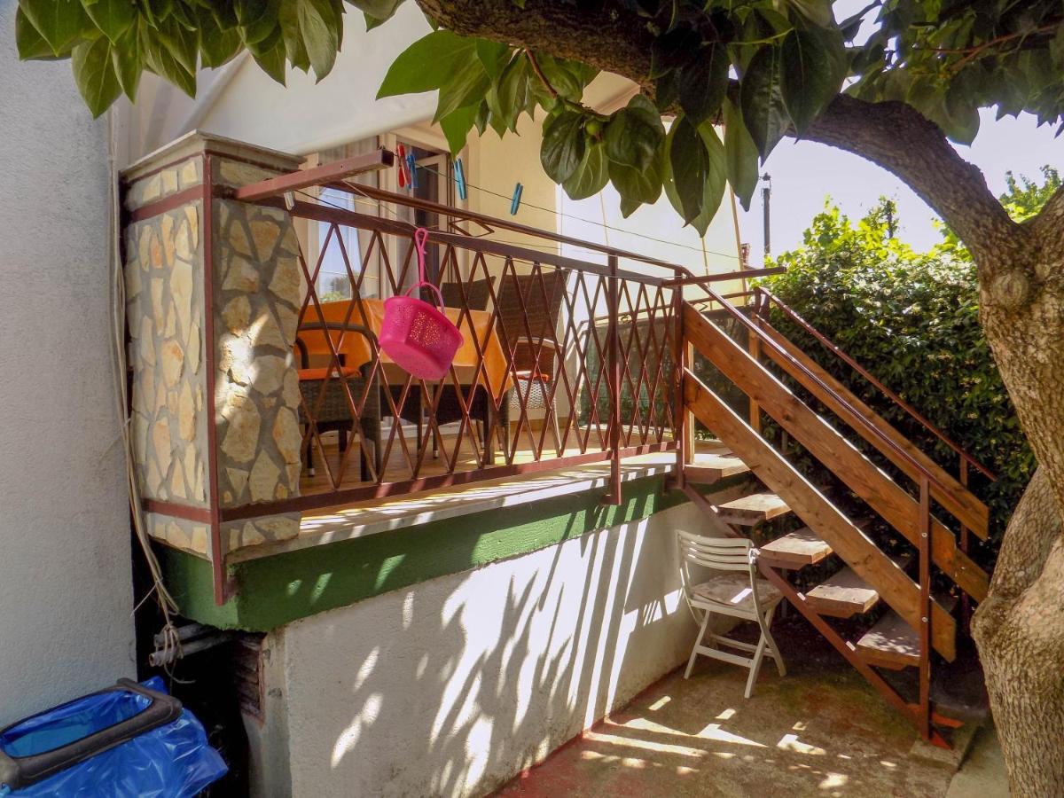 Oriella Apartmans And Room Novigrad  Exterior photo